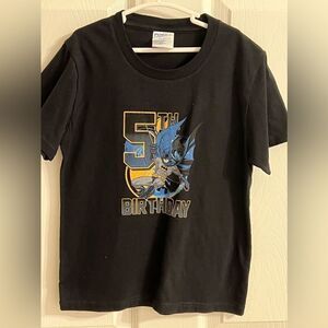 Boy’s Batman 5th Birthday SS tee XS  (5-6)